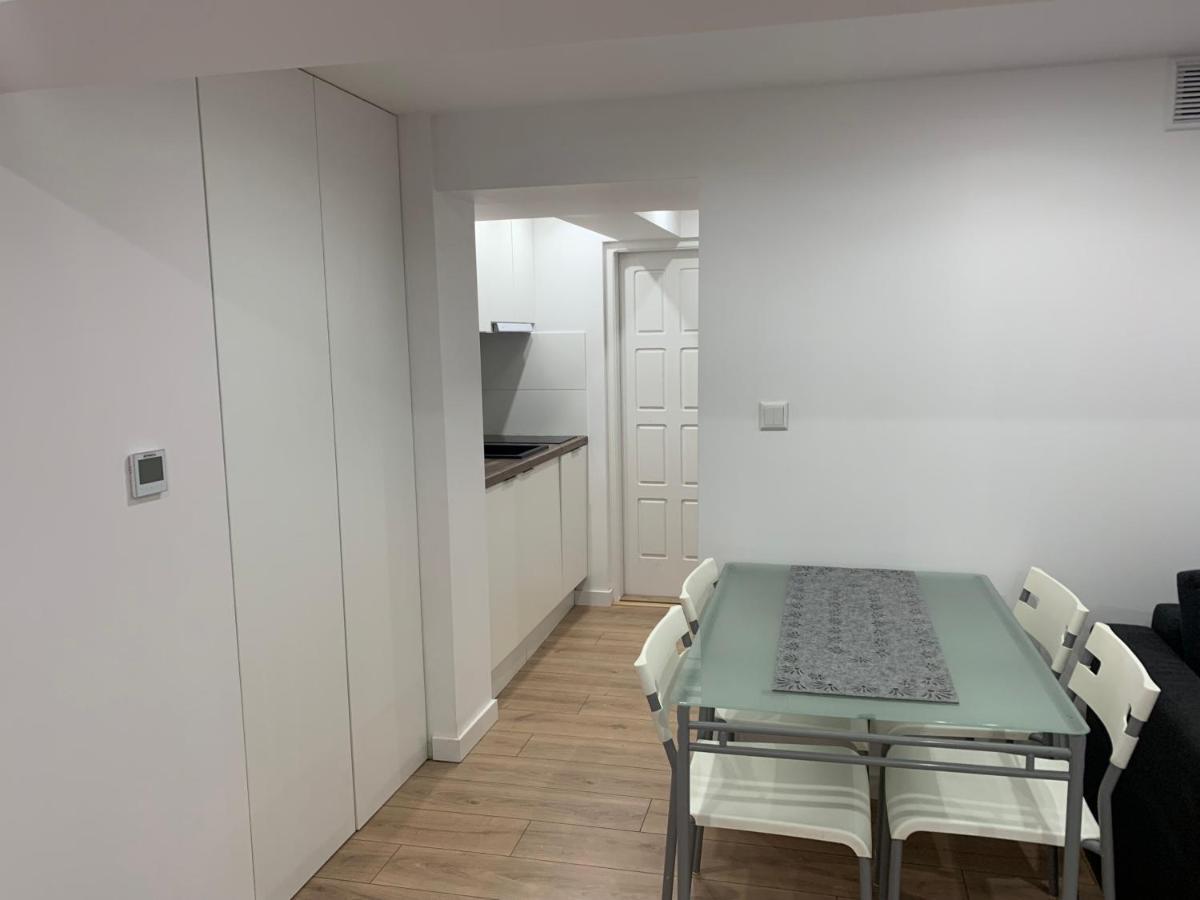 Апартаменти Rzeszowska Apt 01 Краків Екстер'єр фото